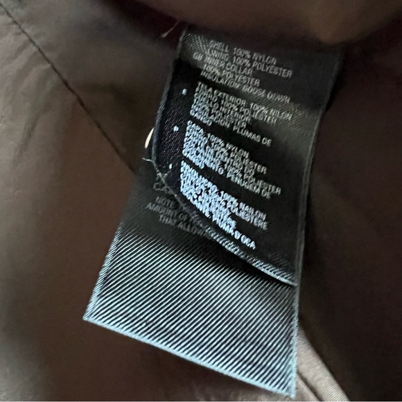 The North Face 550 Quilted Goose Down Jacket Small - Picture 7 of 7